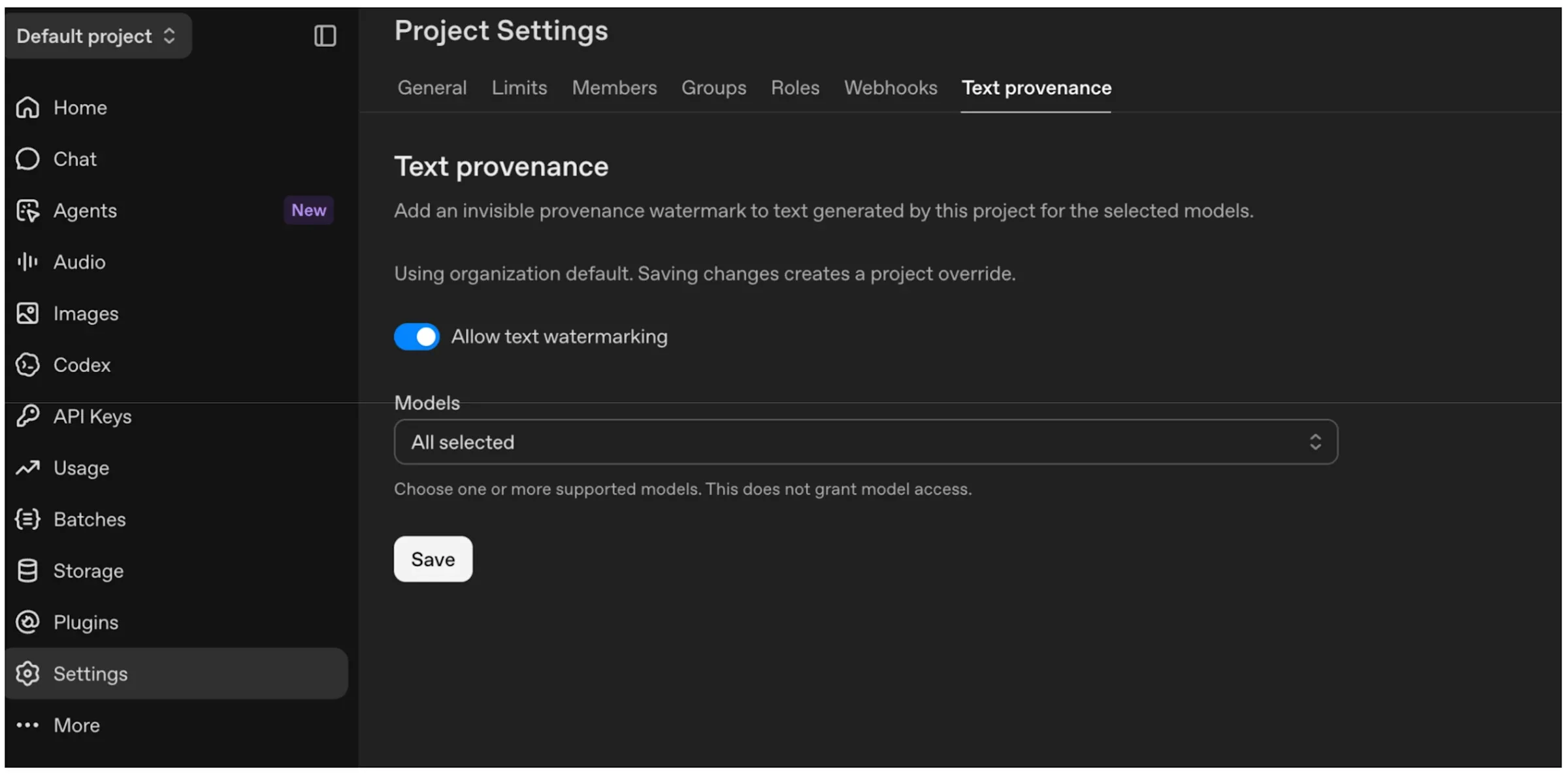 Snimak ekrana OpenAI-jeve kontrolne table za API, kartica Text provenance u podešavanjima projekta: prekidač Allow text watermarking je uključen, u meniju Models piše All selected, a ispod je dugme Save.